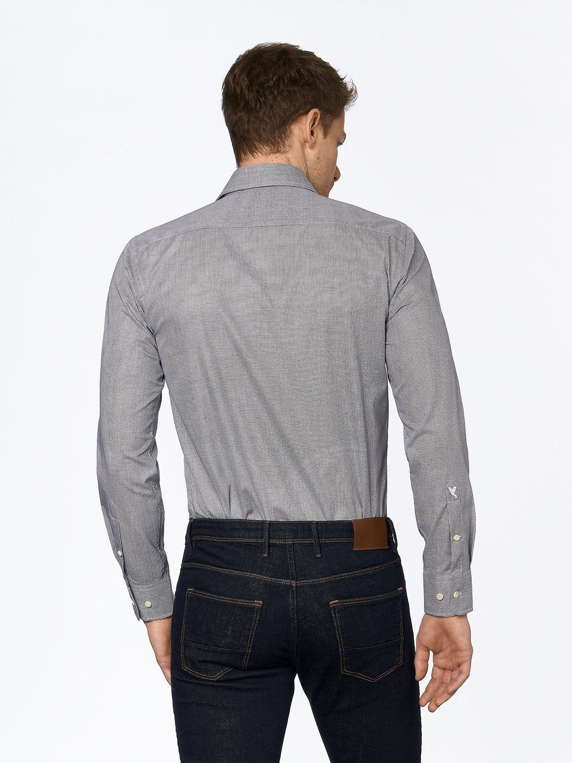 carpasus sustainable organic cotton dress shirt black check. Nachhaltiges Carpasus Businesshemd aus Bio Baumwolle in Karo Schwarz