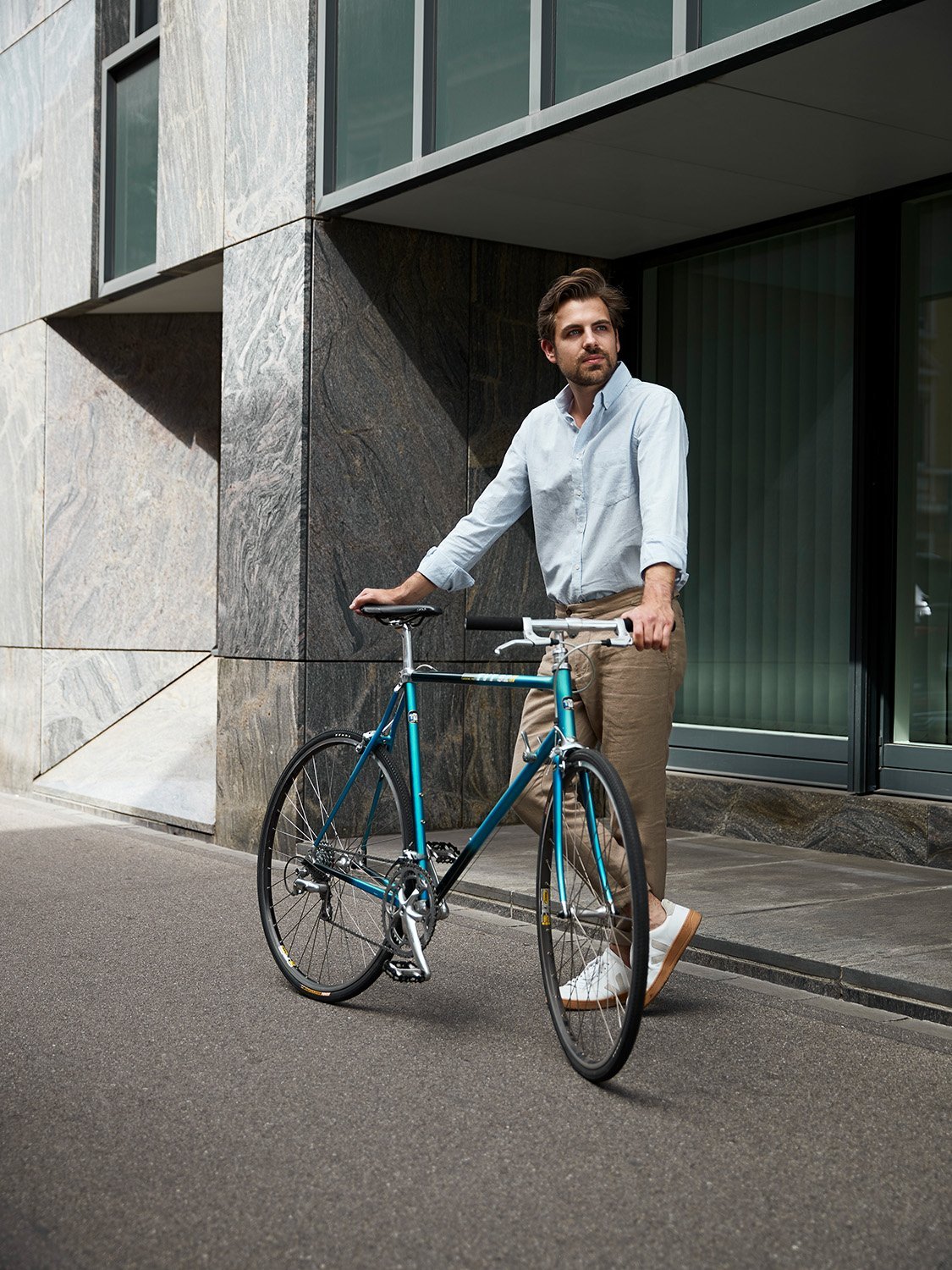 carpasus sustainable organic cotton shirt bernina blue. Nachhaltiges Carpasus Hemd Bernina Blau aus Bio Baumwolle