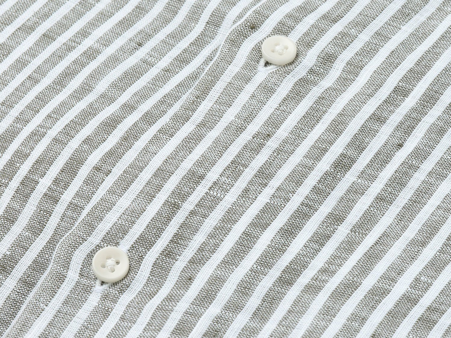 carpasus sustainable organic linen shirt stripes khaki white. Nachhaltiges Carpasus Hemd aus Bio Leinen mit Streifen Khaki Weiss