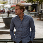 carpasus sustainable organic cotton and linen shirt scurido blue. Nachhaltiges Carpasus Hemd Scurido aus Bio Baumwolle und Leinen in Blau