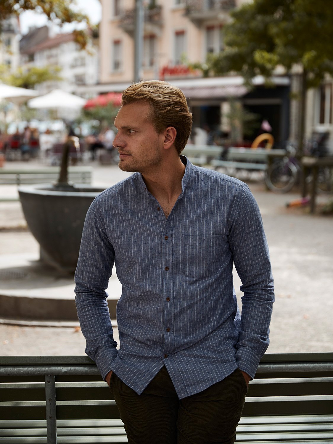 carpasus sustainable organic cotton and linen shirt scurido blue. Nachhaltiges Carpasus Hemd Scurido aus Bio Baumwolle und Leinen in Blau