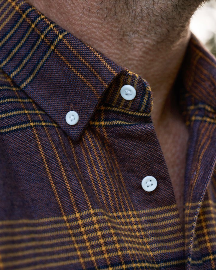 carpasus sustainable organic cotton flanell shirt ursido tinto. Nachhaltiges Carpasus Flanell Hemd Ursido aus Bio Baumwolle in Tinto
