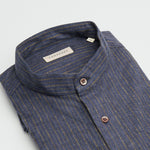 carpasus sustainable organic cotton and linen shirt scurido marine/ochre. Nachhaltiges Carpasus Hemd Scurido aus Bio Baumwolle und Leinen in Marine/Ocker