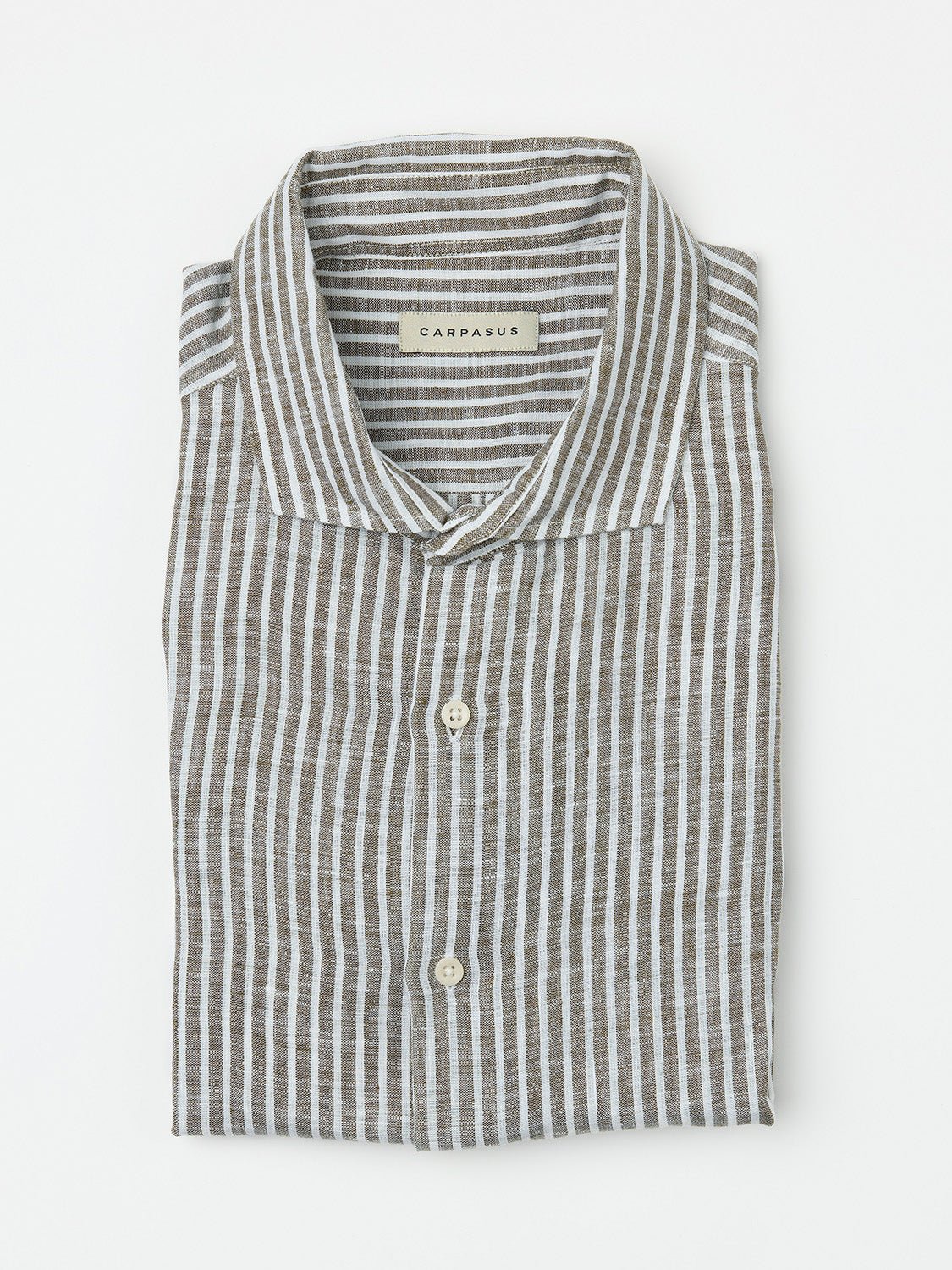 carpasus sustainable organic linen tailor-made shirt stripes khaki. Nachhaltiges Carpasus Masshemd aus Bio Leinen Streifen Khaki.