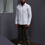 carpasus sustainable organic linen shirt stripes nature white. Nachhaltiges Carpasus Hemd aus Bio Leinen mit Streifen Natur Weiss