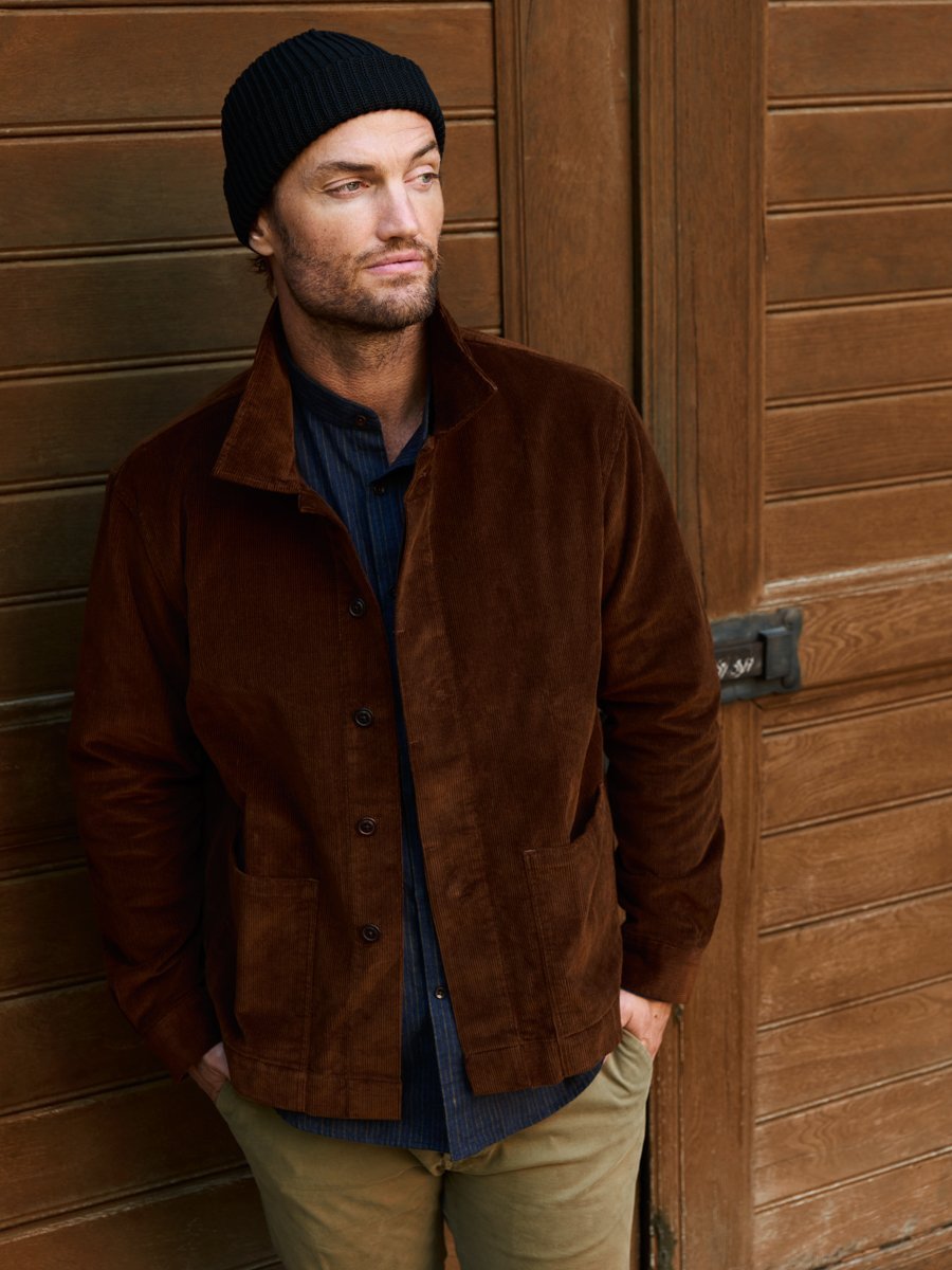 carpasus sustainable organic cotton corduroy overshirt brown. Nachhaltiges Carpasus Overshirt Cord aus Bio Baumwolle in Braun