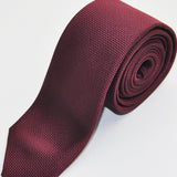 carpasus sustainable organic silk tie dark bordeaux. Carpasus nachhaltige Krawatte Bio Seide in Bordeaux