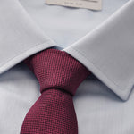 carpasus sustainable organic silk tie dark bordeaux. Carpasus nachhaltige Krawatte Bio Seide in Bordeaux