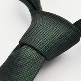 carpasus sustainable organic silk tie dark green. Carpasus nachhaltige Krawatte Bio Seide in Dunkelgrün